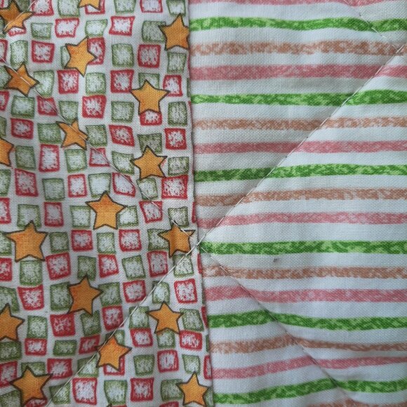 Handmade Fabric Baby Quilt Hand Quilted Cotton 30" x 34" - Picture 8 of 8